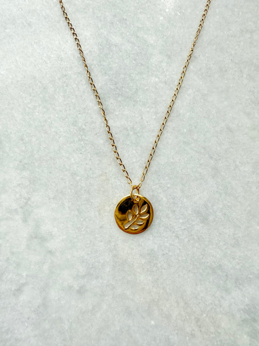 Leaf Pendant Necklace / Gold Vermeil
