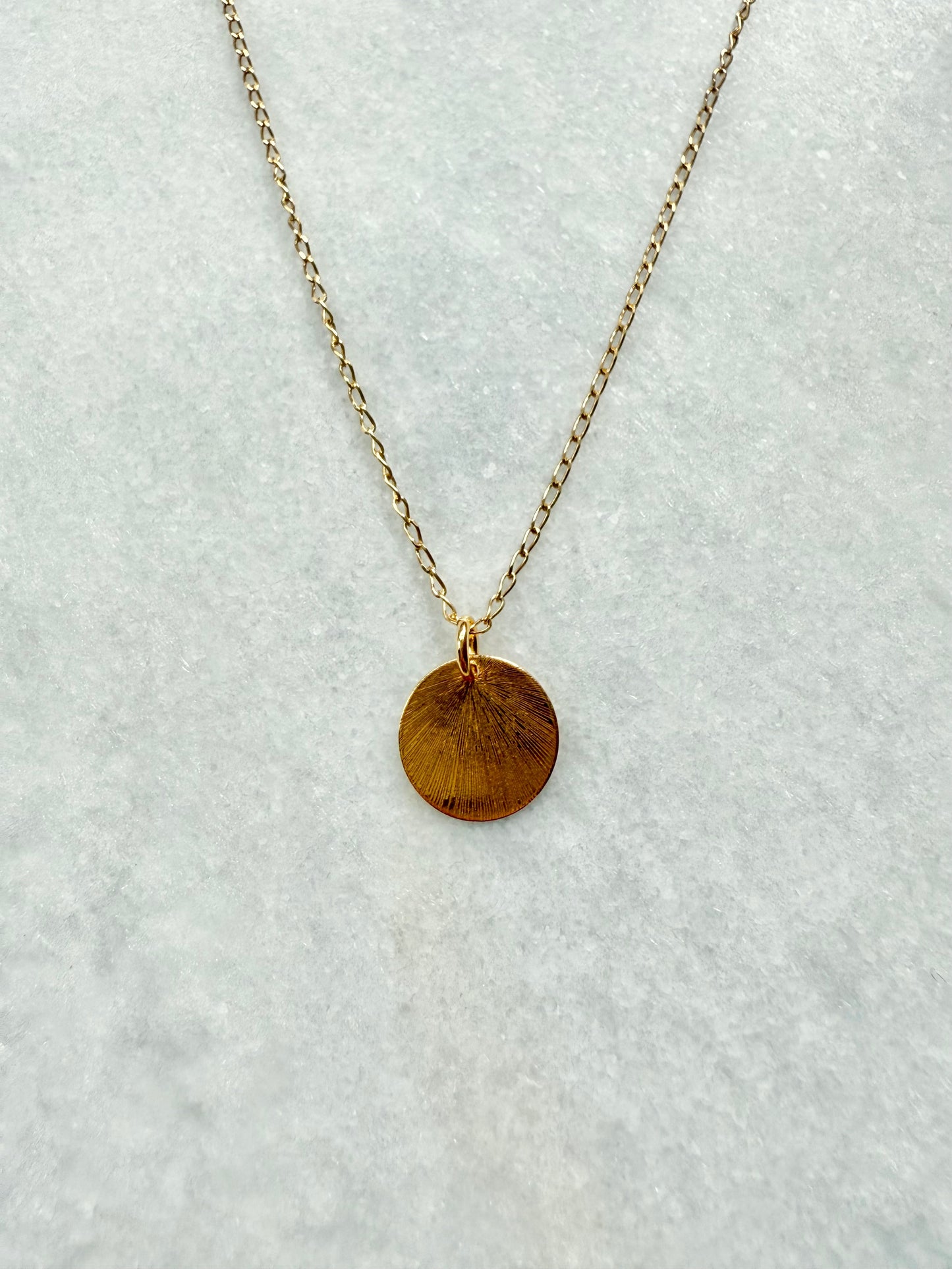 Circle Pendant Necklace / Gold Vermeil