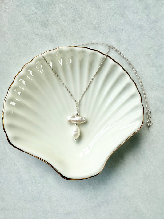 Biwa Pearl Silver Pendant Necklace