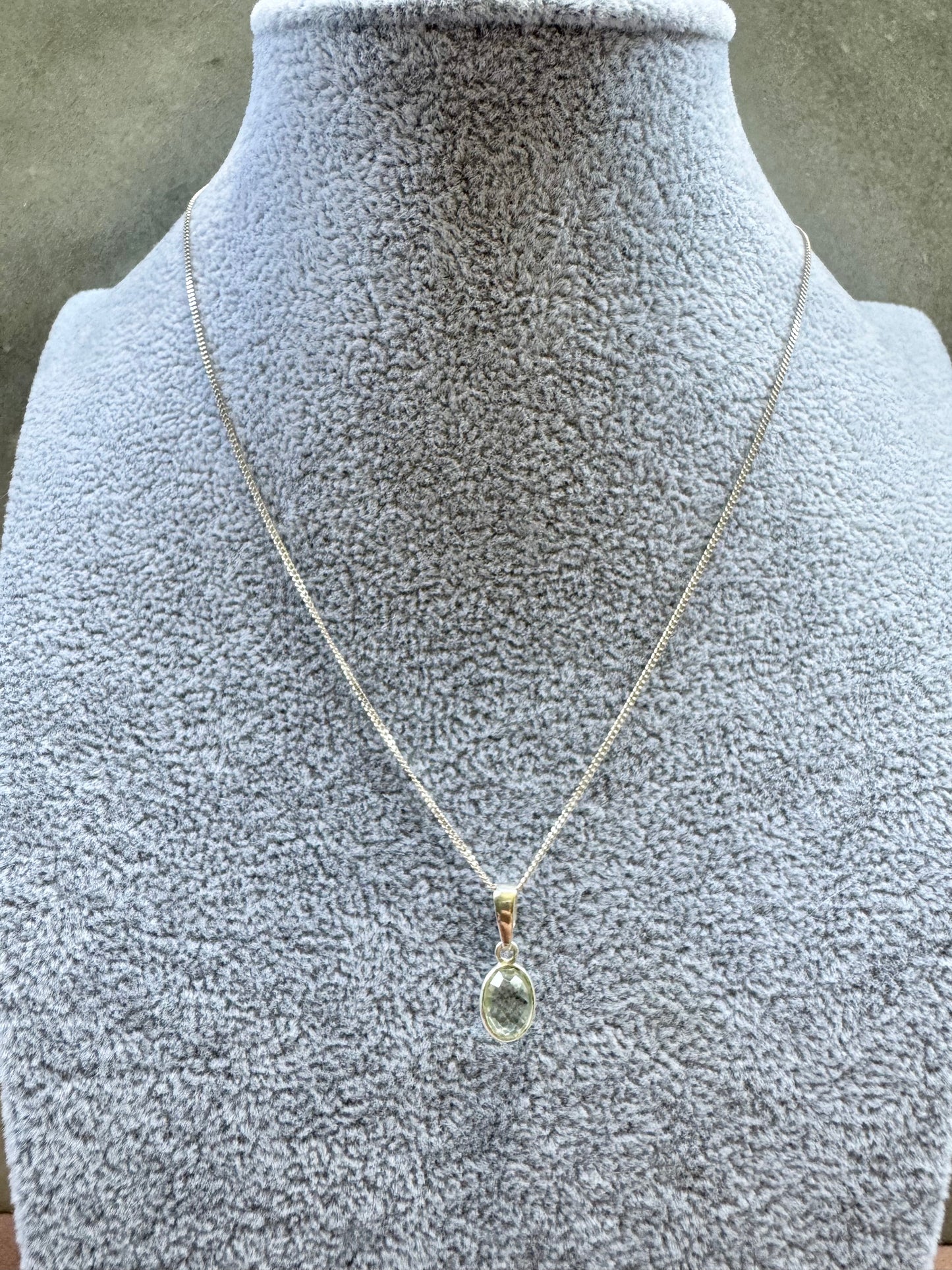 Dainty Green Amethyst Silver Pendant Necklace