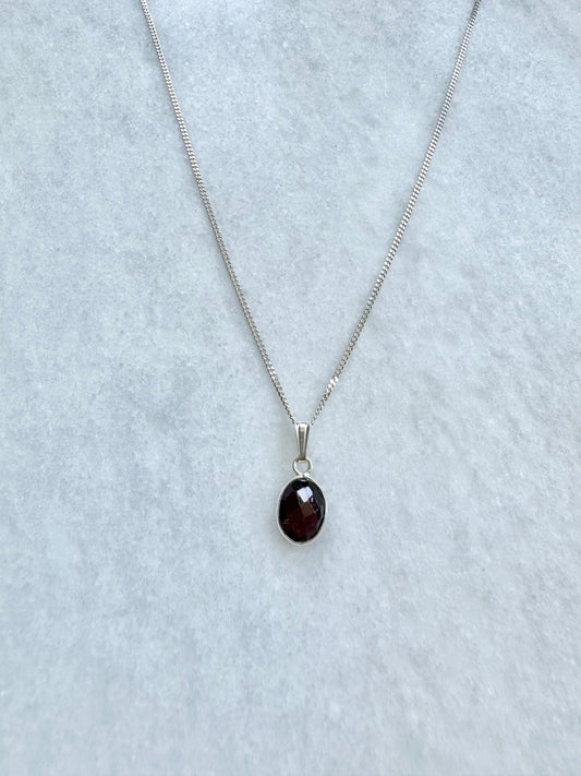 Dainty Garnet Silver Pendant Necklace