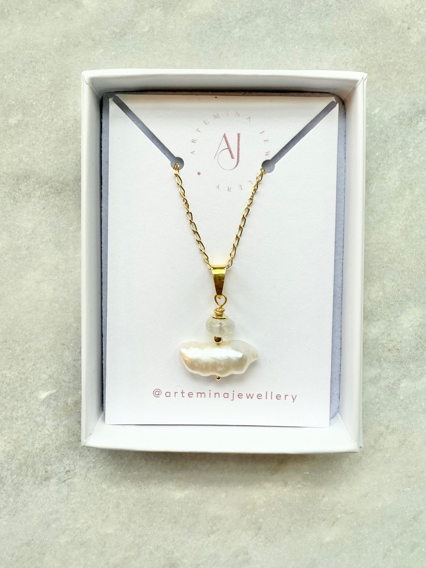 Biwa Pearl Pendant Necklace / Gold Vermeil