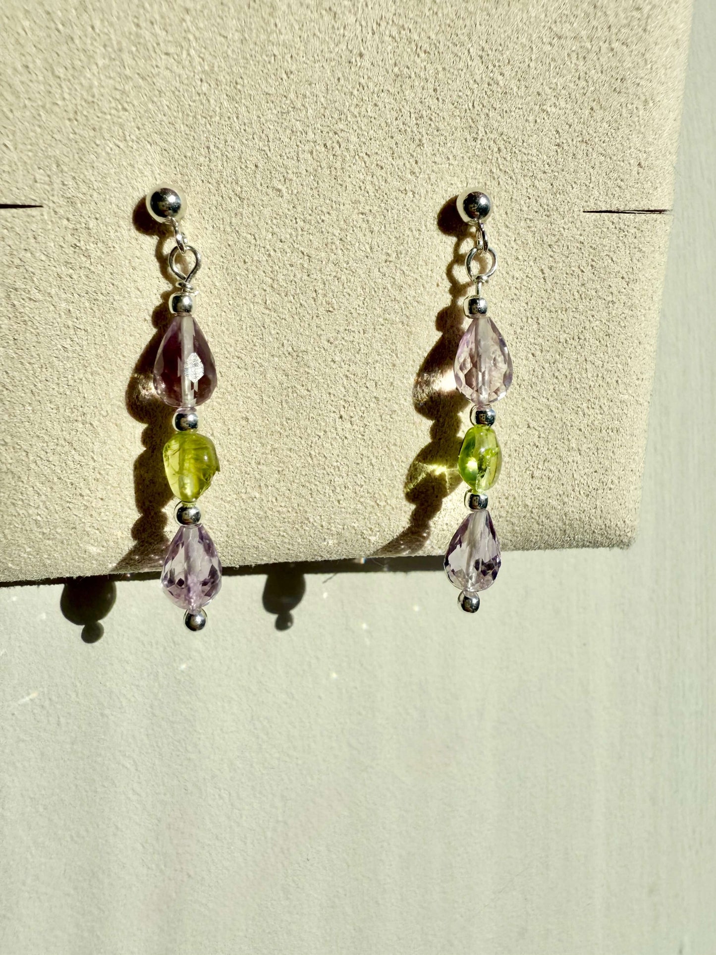 Boucles d'oreilles en argent avec améthyste et péridot Morning Dew