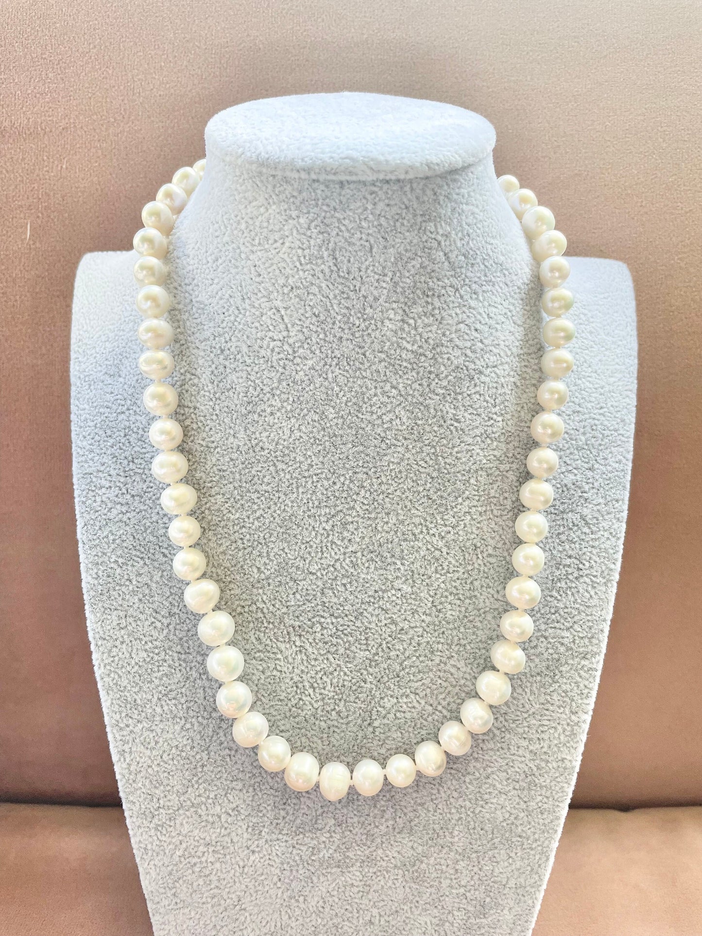 Freshwater Pearl Hand Knotted Silver Necklace